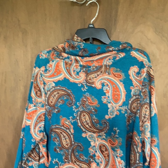 Ruby Rd. Paisley print pullover top with stretch size 2X - Picture 16 of 17